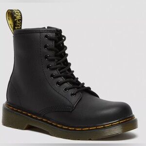 Dr. Martens junior 1460 softy leather lace up boots